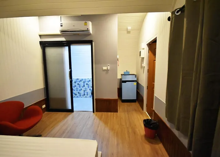 Tiny Hut Villa Bangkok